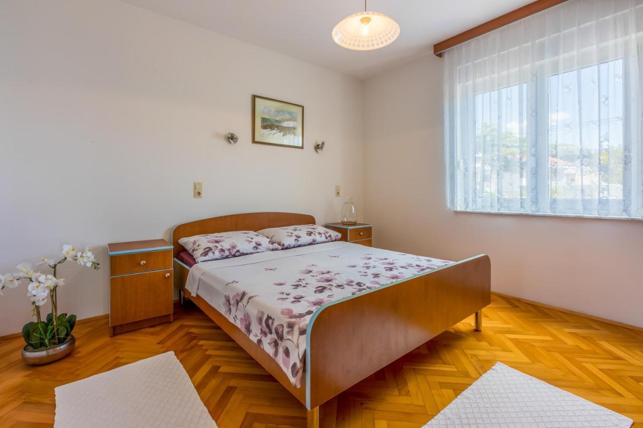 Apartmani Ilicevic Crikvenica Bagian luar foto